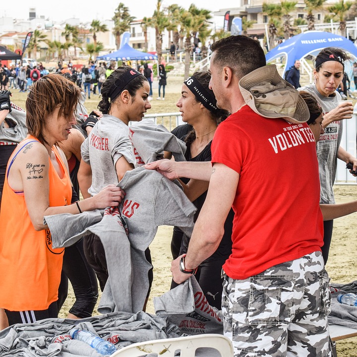 volunteer-2238877_960_720