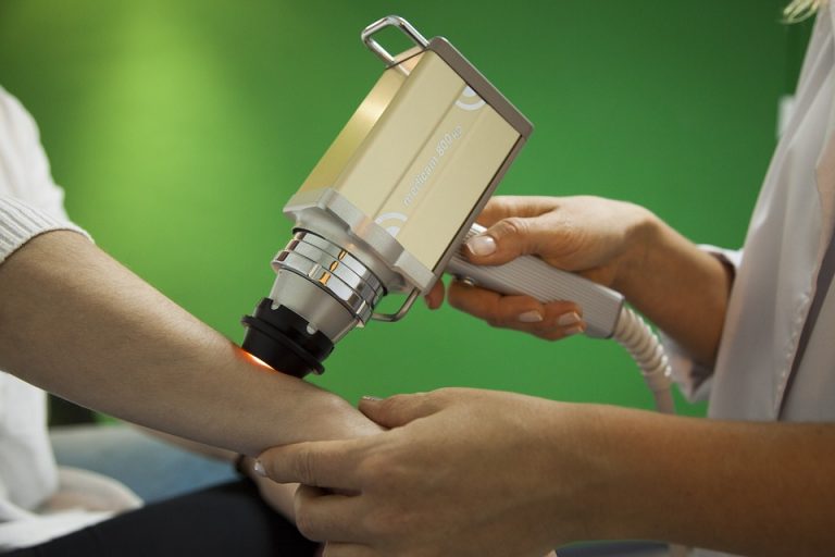 treatment-of-skin-2416946_960_720