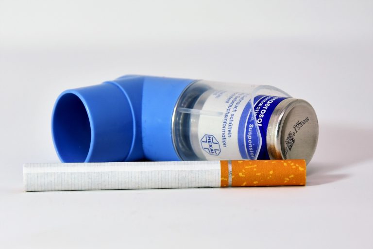 cigarette-3022376_1920