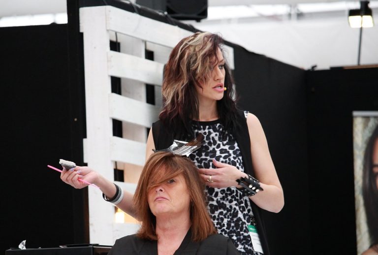 hairdresser-1516214_960_720 (1)