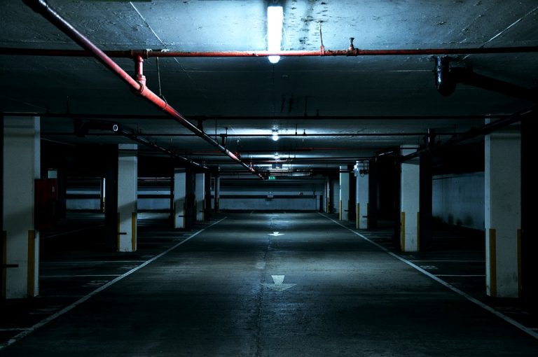 dark-1867089_960_720