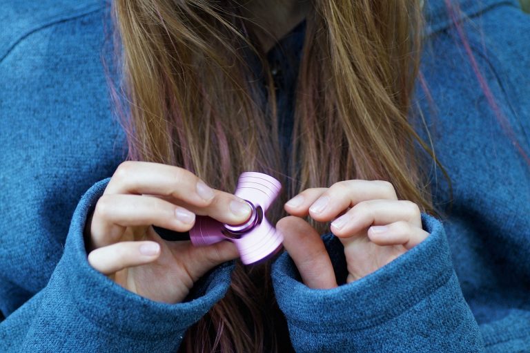 fidget-spinner-2460198_1280