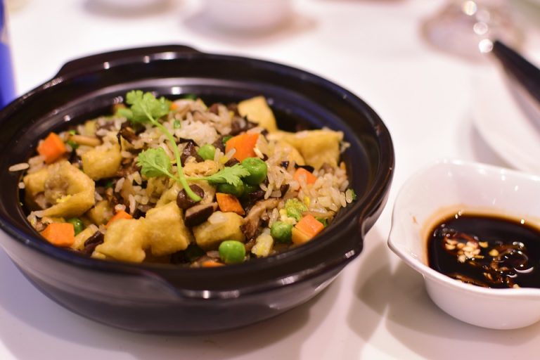 clay-pot-rice-4513522_960_720