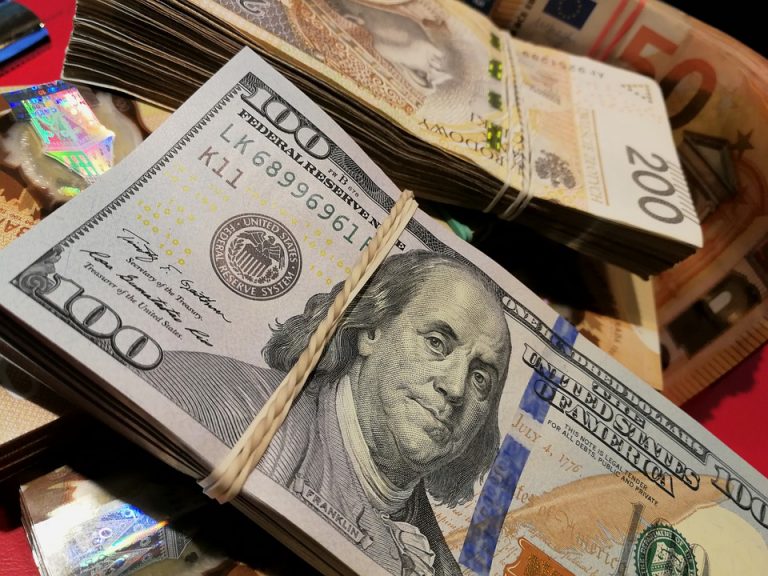 currency-3118767_960_720