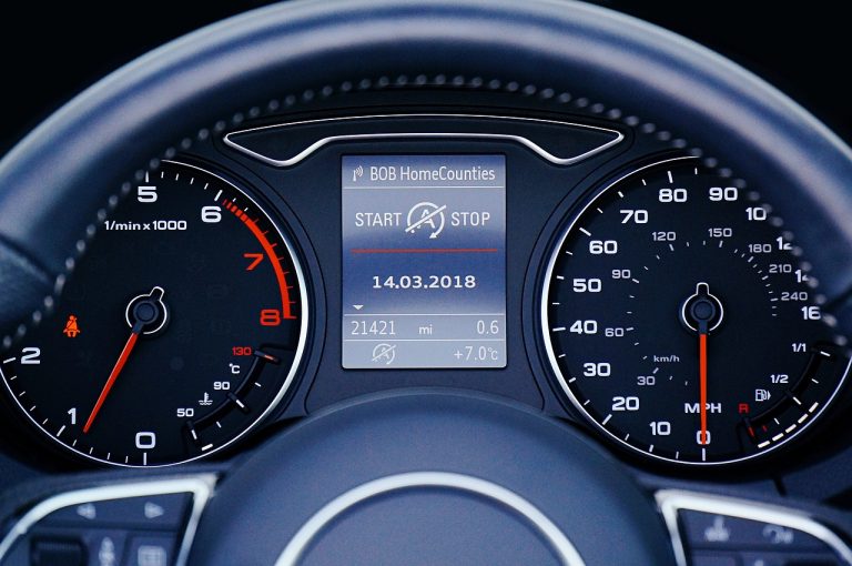 dashboard-3233746_1280