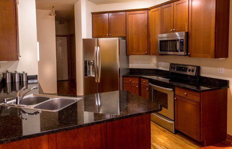 kitchen-670247_1920