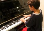 Why Parents Should Enroll Their Kids In At Home Music Lessons