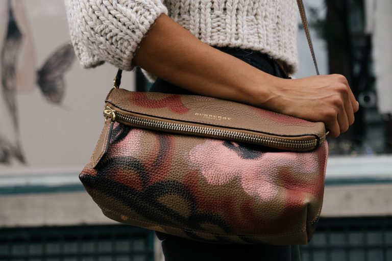 purse-1031547_1920