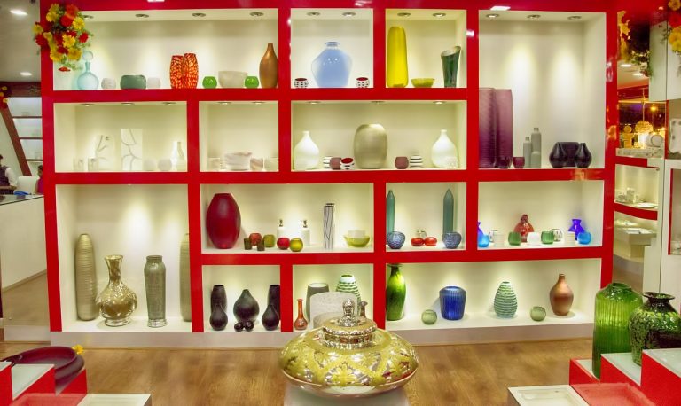 showroom-555111_1280