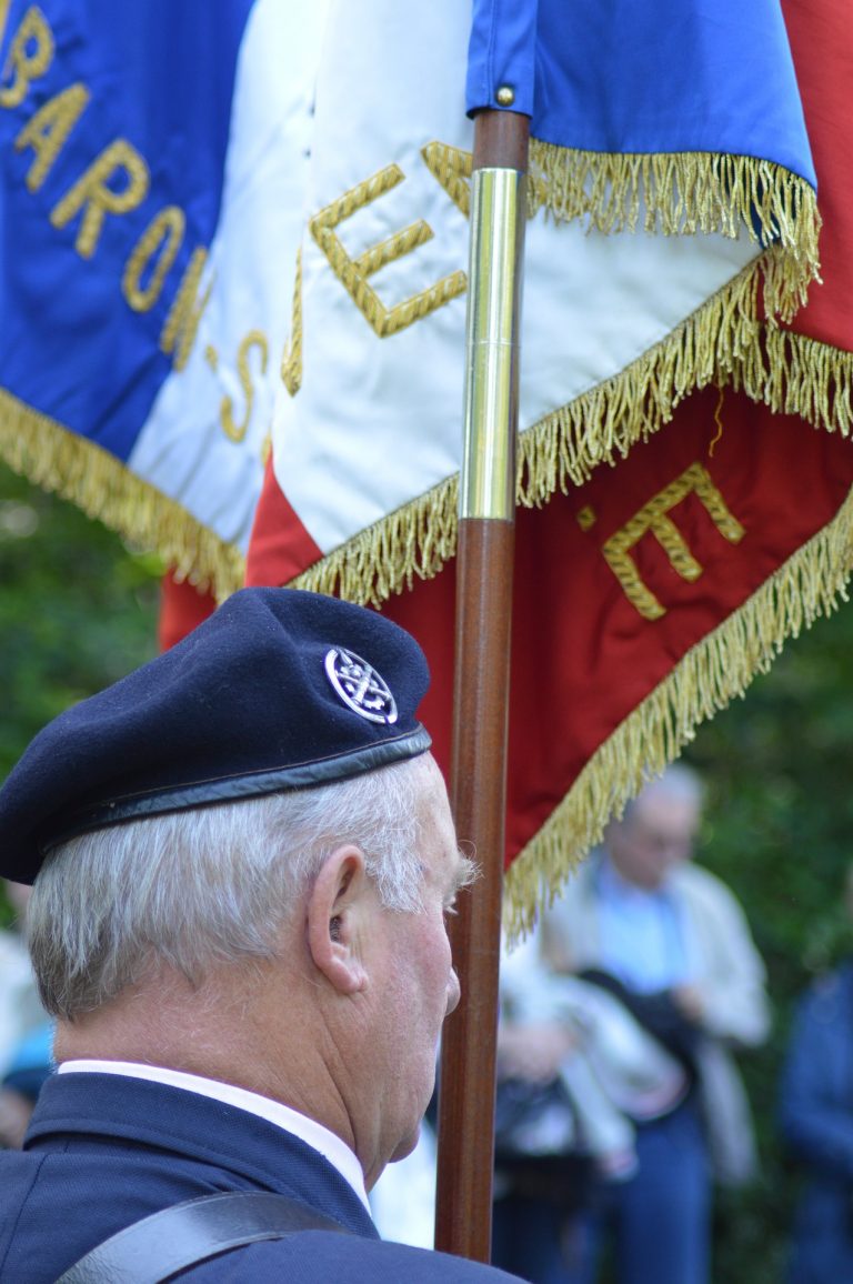 veteran-1451425_1920