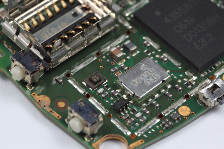 mother-board-g2991bda1a_1920