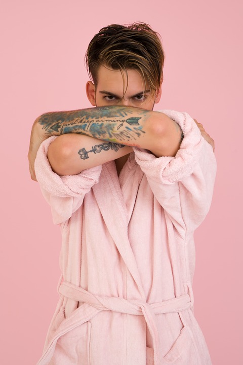 young-3373870_960_720