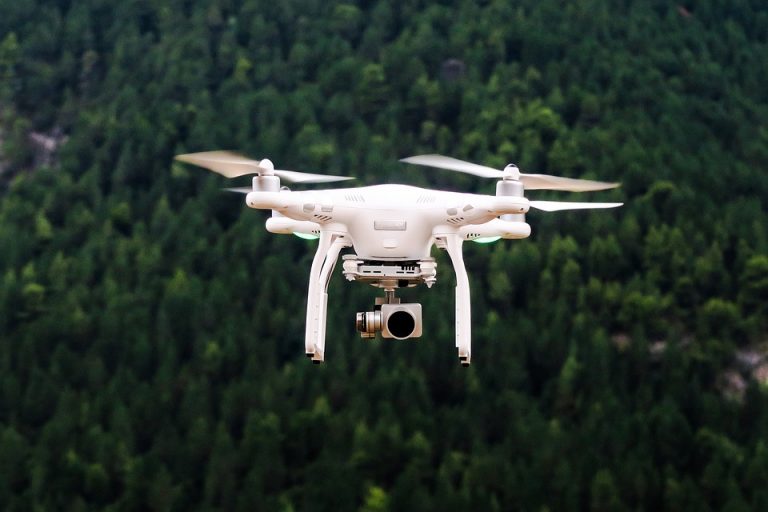 drone-1866742_960_720