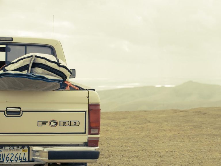 ford-839538_960_720