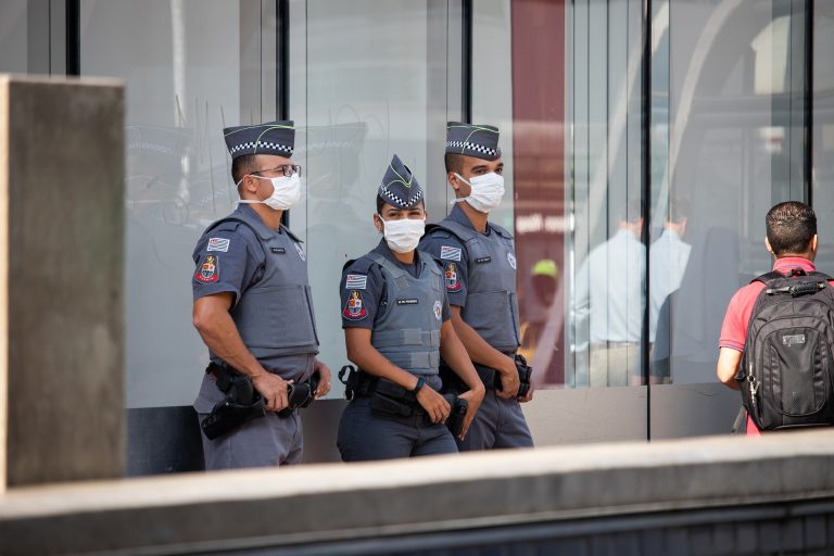 police-g0bc6377dd_1920