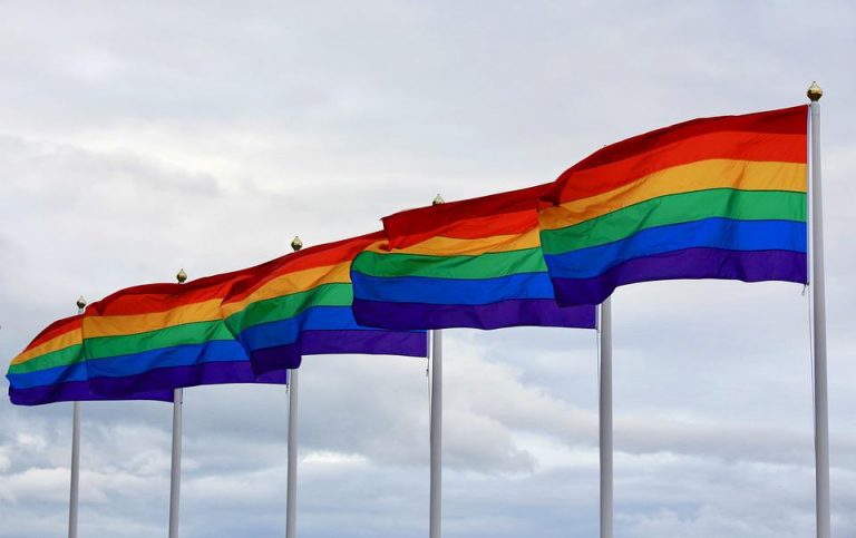 pride-flag-3822489_960_720
