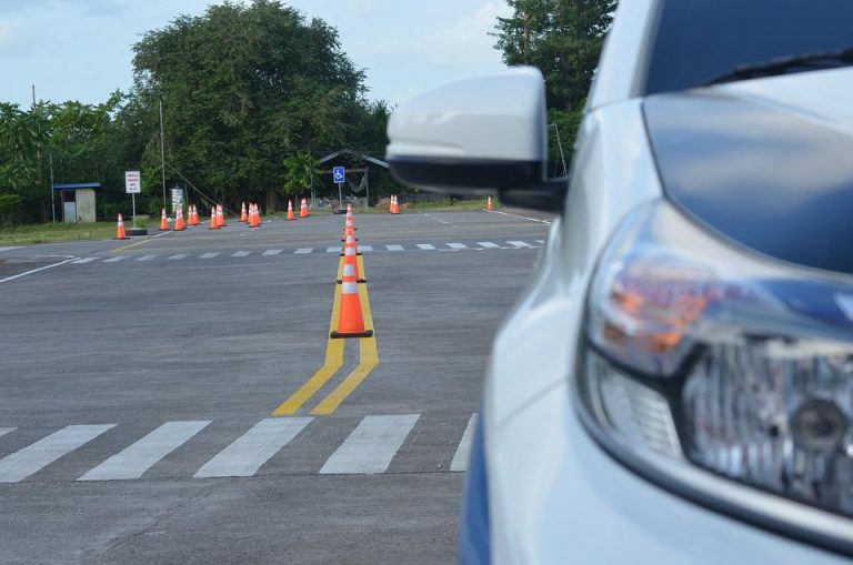traffic-cone-6874092_960_720