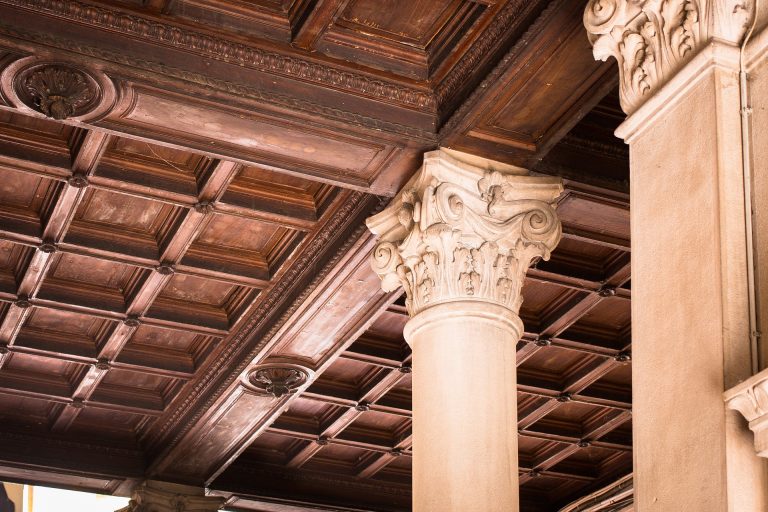 wooden-ceiling-1373865_1920