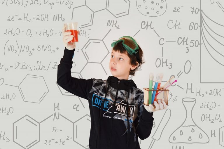 chemistry-5632650_960_720