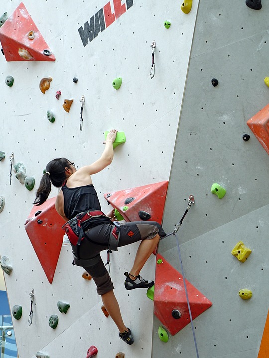 climbing-756669_960_720