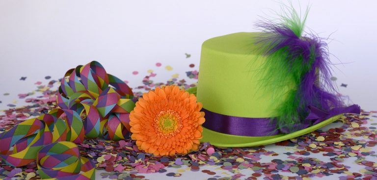 hat-2016797_960_720