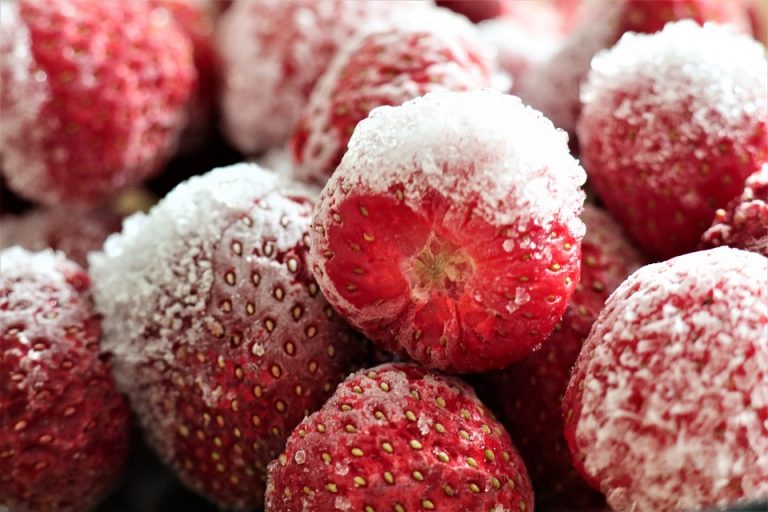 strawberries-5219982_960_720
