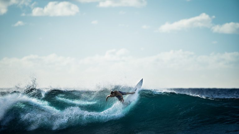 surfing-926822_1920