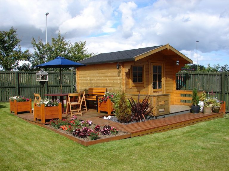 wendy-house-554303_960_720