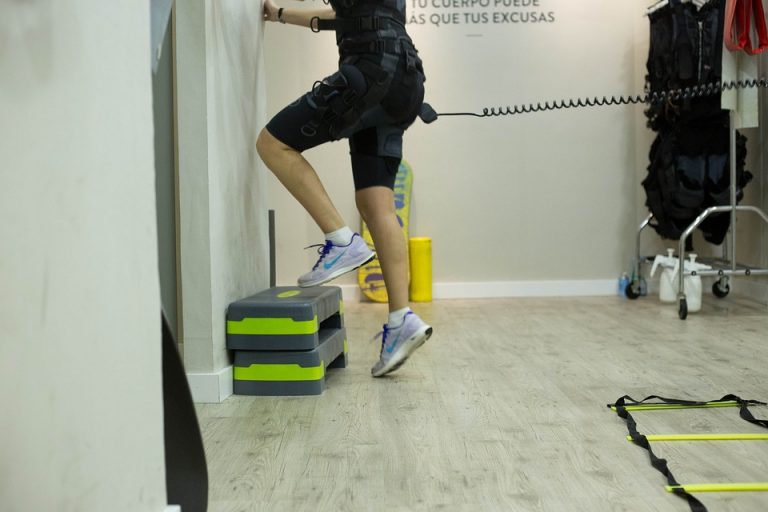 life-fitness-house-1230005_960_720