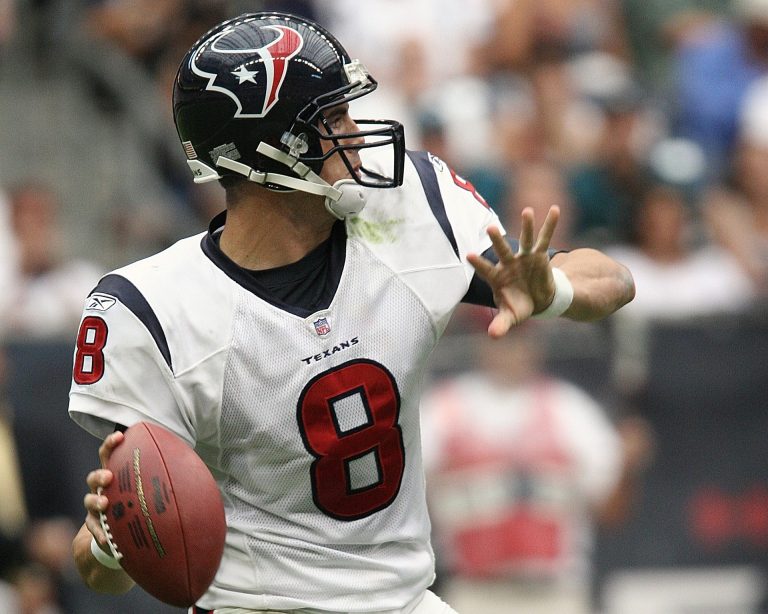 quarterback-1579458_1920
