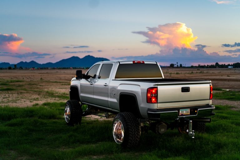 truck-2813647_960_720