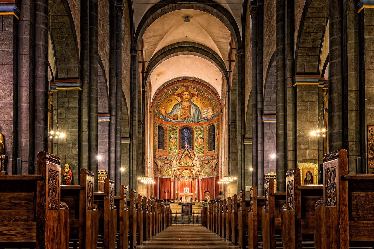 Discover Local Churches near Lakes Entrance