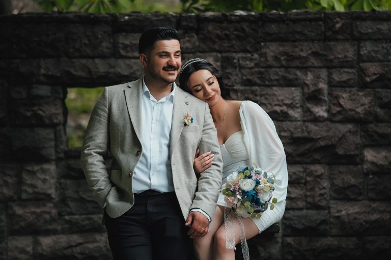 couple-8019370_1280
