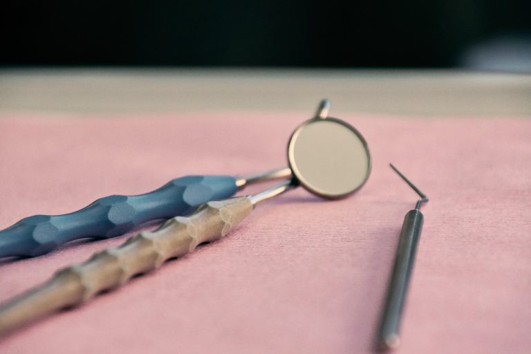 dentist-7411352_1280