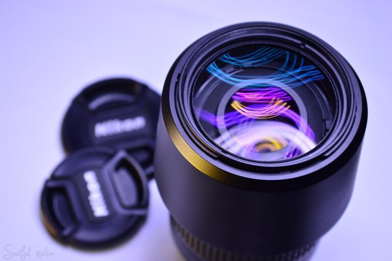 camera-lens-240966_1280