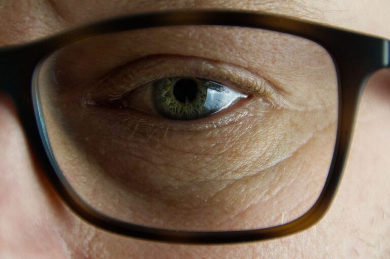 eye-7015058_1280