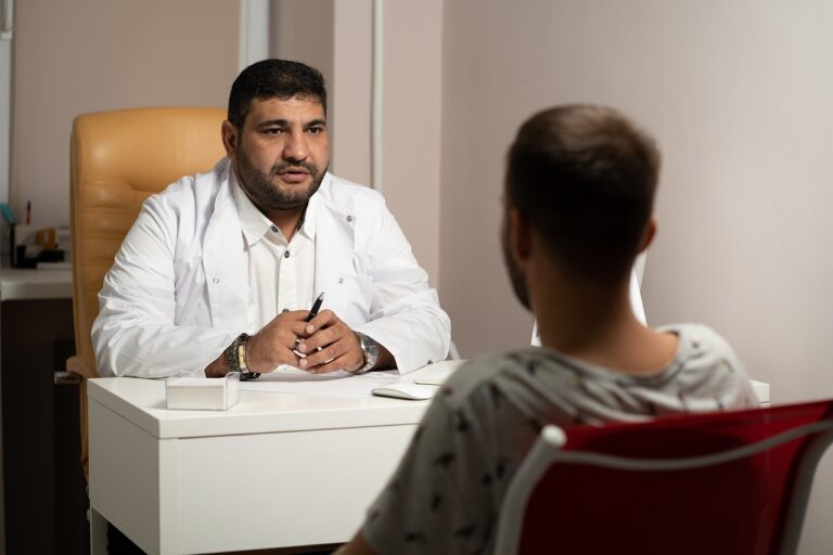 doctor-5710147_1280