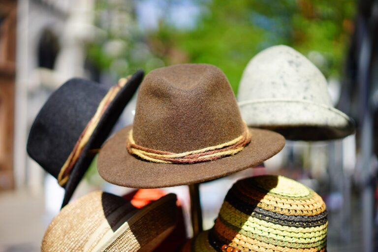 hats-829509_1280